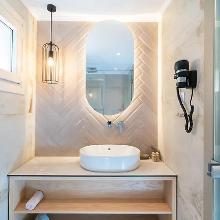Iliorama Luxury 4*