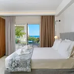 Iliorama Luxury アパートホテル 4*