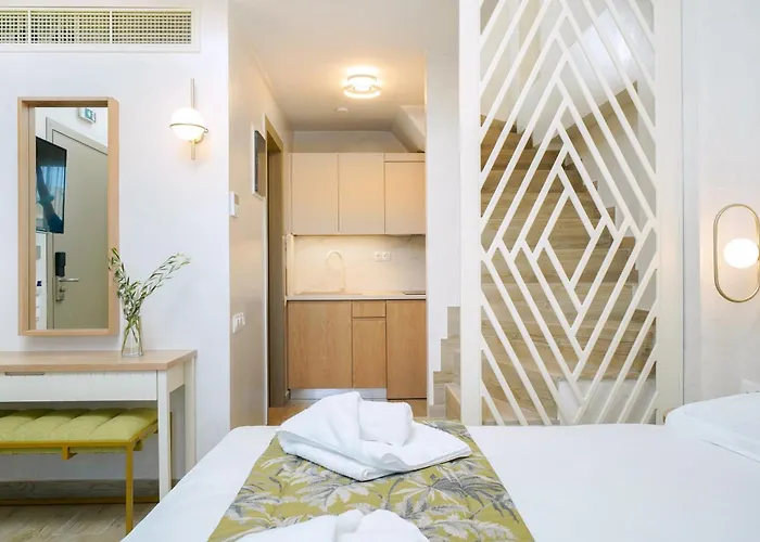 Iliorama Luxury Aparthotel