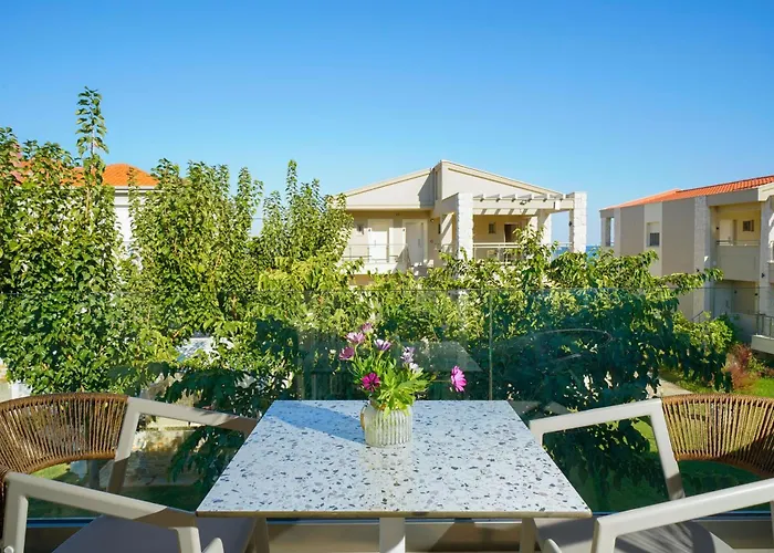 Iliorama Luxury Aparthotel