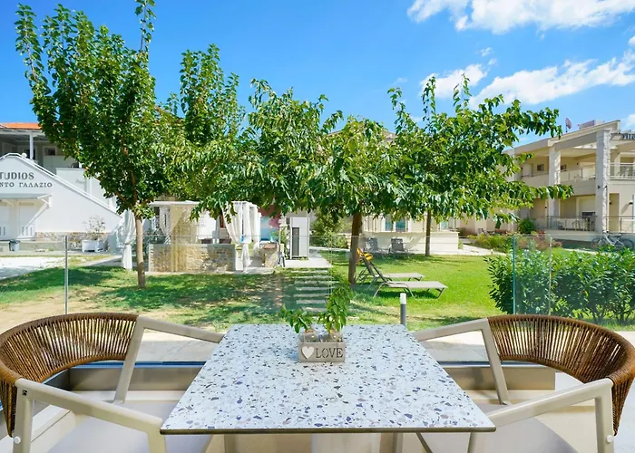 アパートホテル Iliorama Luxury 4*