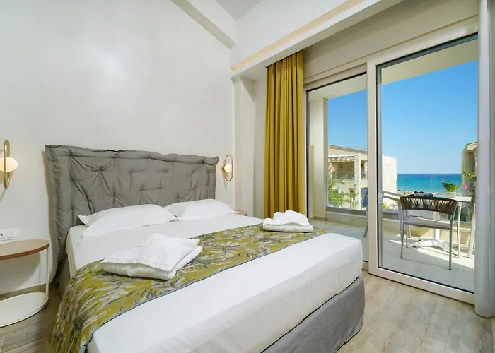 Aparthotel Iliorama Luxury 4*