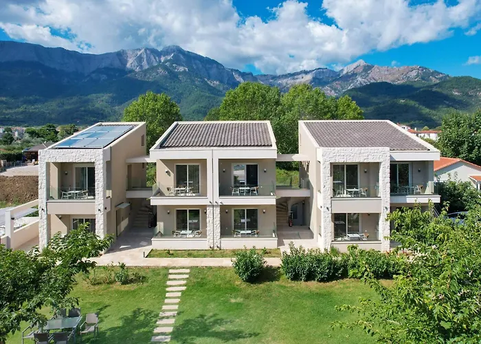 Aparthotel Iliorama Luxury 4*